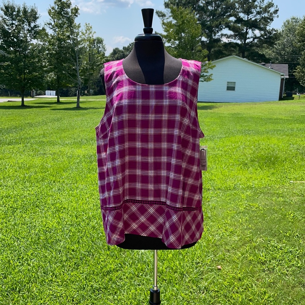St. Johns Bay Purple Plaid Top. Sleeveless